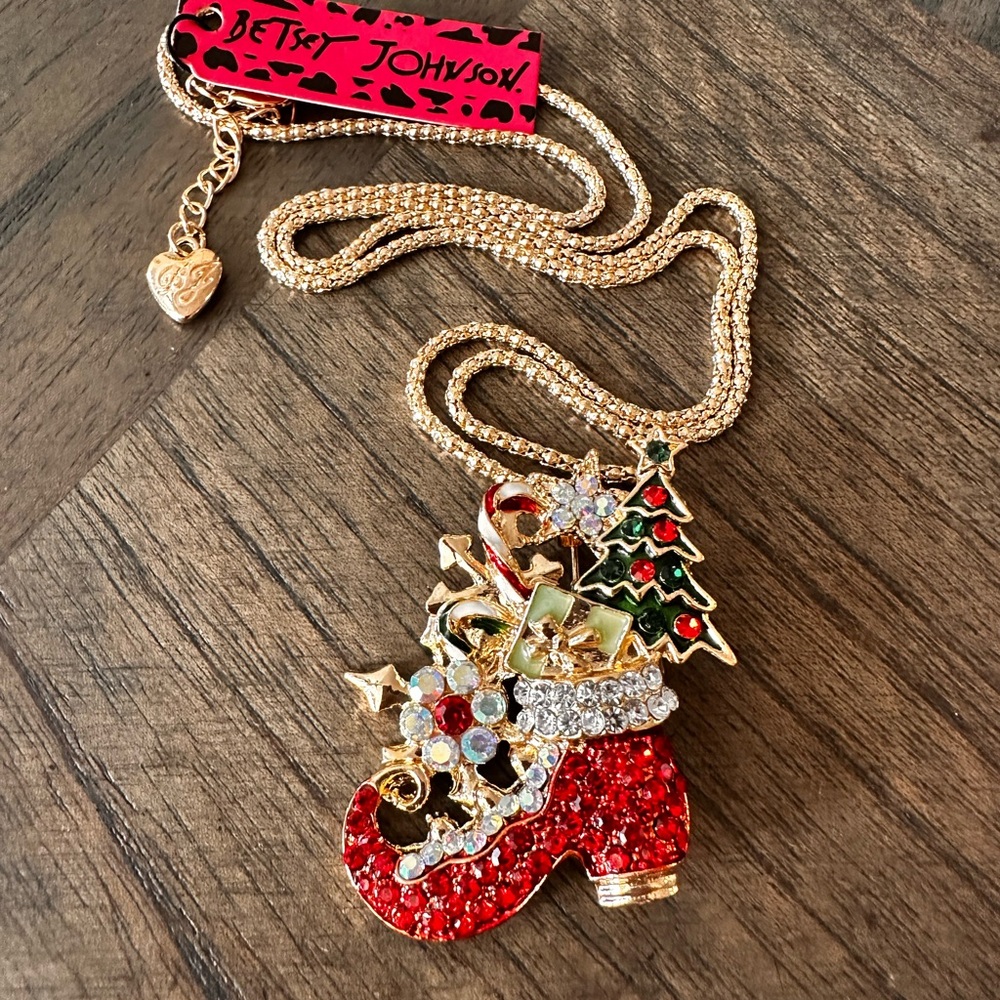Betsey Johnson Necklace Crystal Christmas Stocking Pendant Gold Tone NWT